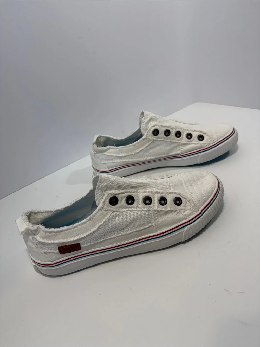 Blowfish White Slip-On Canvas Sneakers with Red & Blue Stripe